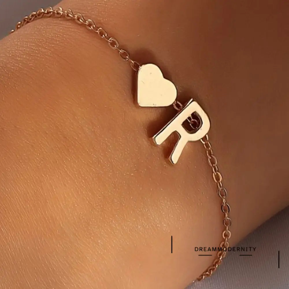 Black Friday Actie: Letter Love Heart Elegante Armband - Combineer Eenvoud Met Verfijning